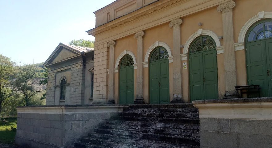 Castelul de la Mintia, Romania, Romania